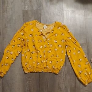 Mudd small cropped long sleeve